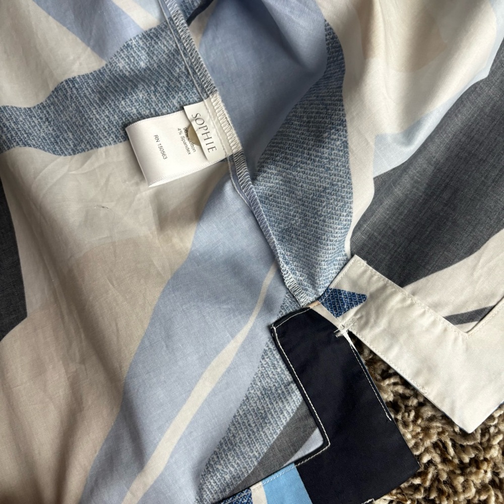 Sophie Abstract Blue and Gray Shirt L - Picture 4 of 5